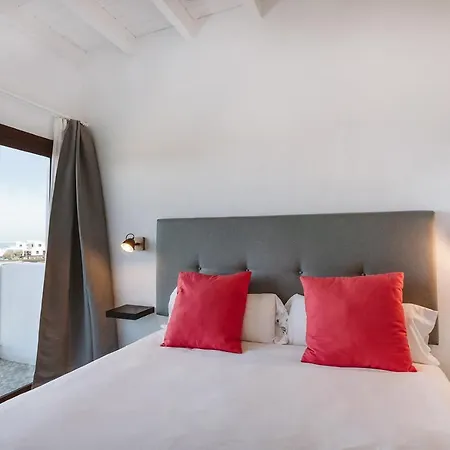 Casa De La Nobleza * Тинахо