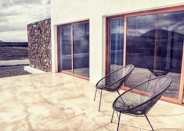 Casa De La Nobleza Country house Tinajo